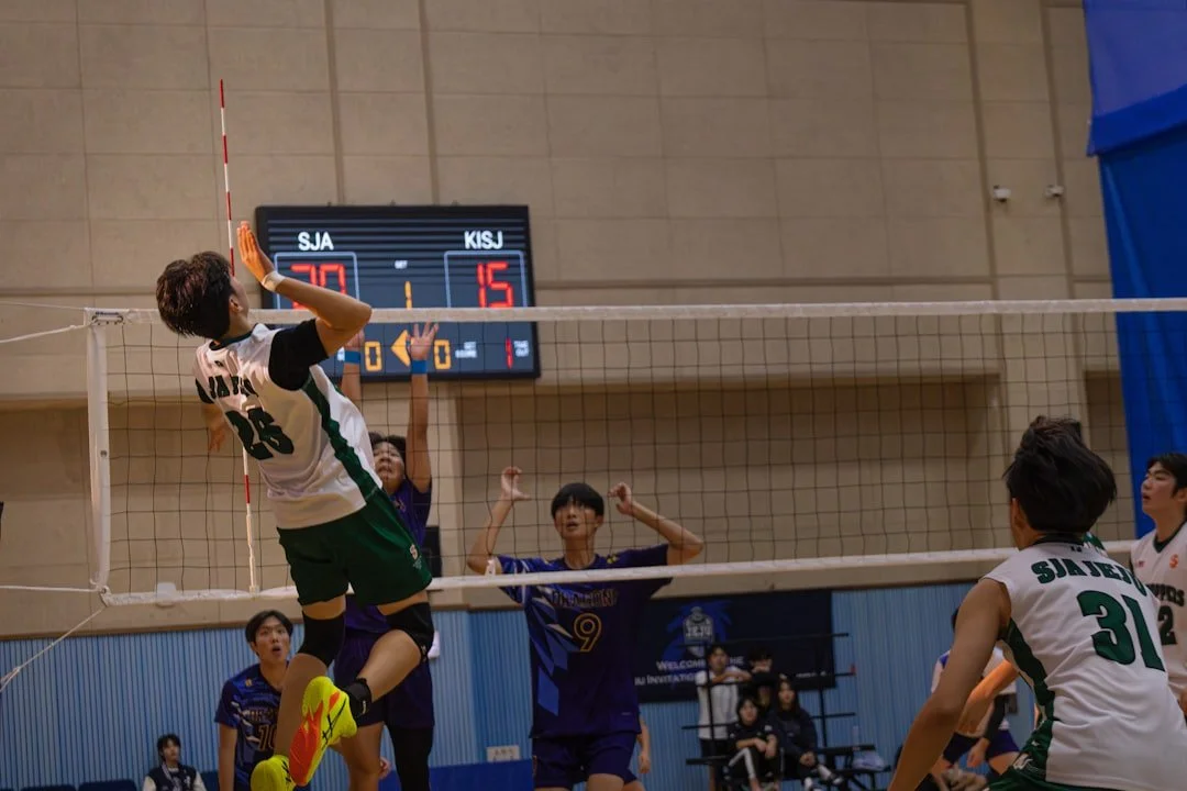 Hero background carousel 6